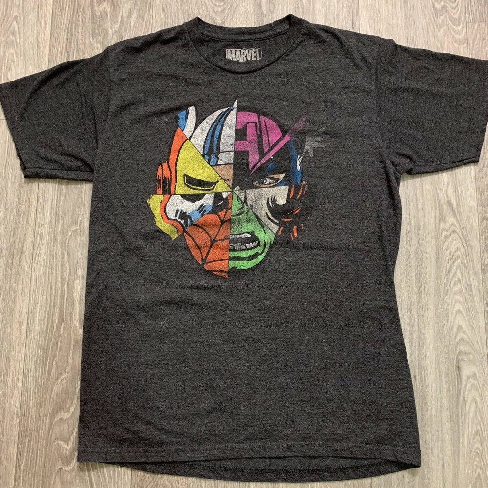 Marvel Group Shot Avengers, X-Men Comics Tee-Shirt